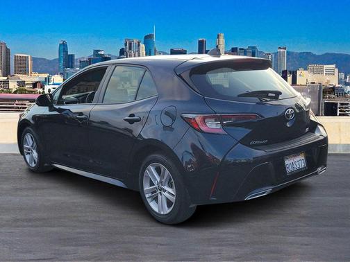 2021 Toyota Corolla Hatchback SE