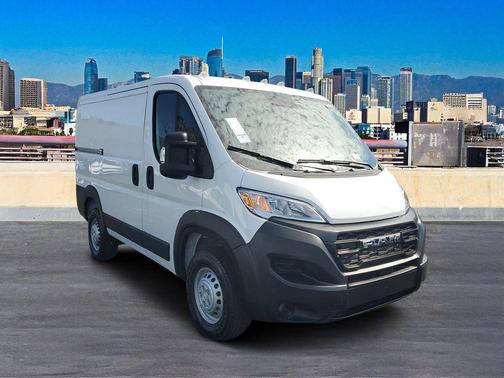 2026 RAM ProMaster 1500 Low Roof