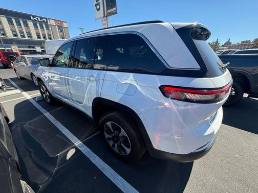 2024 Jeep Grand Cherokee 4xe Base