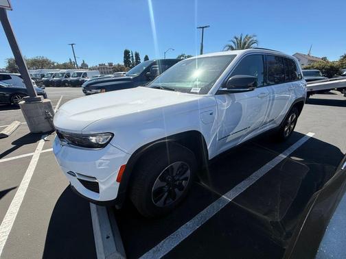 2024 Jeep Grand Cherokee 4xe Base