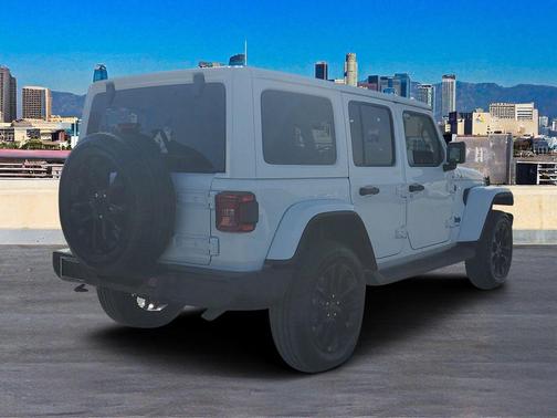 2025 Jeep Wrangler 4xe Sahara