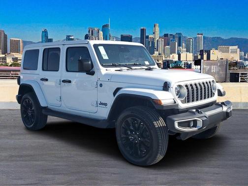 2025 Jeep Wrangler 4xe Sahara