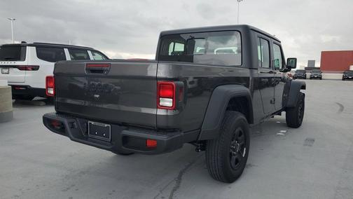 2026 Jeep Gladiator Sport