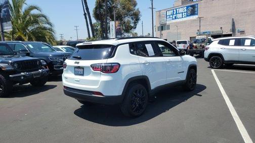 2025 Jeep Compass Latitude