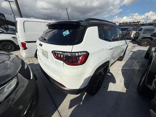 2023 Jeep Compass Altitude