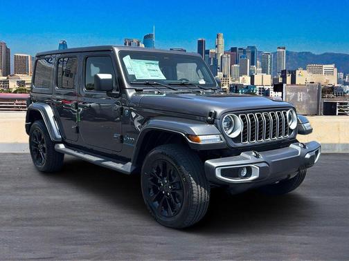 2025 Jeep Wrangler 4xe Sahara