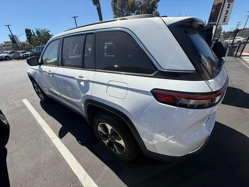 2024 Jeep Grand Cherokee 4xe Base