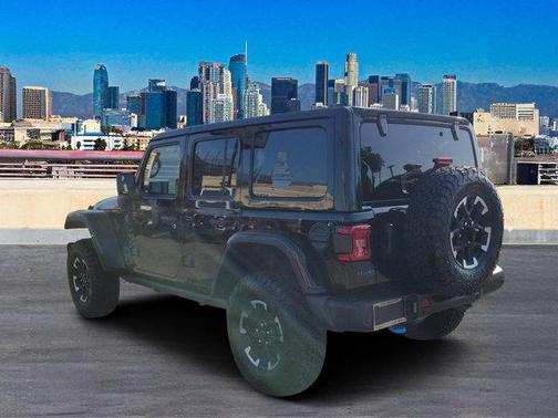 2025 Jeep Wrangler 4xe Rubicon