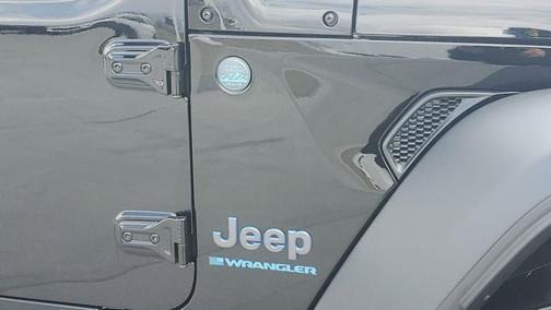 2025 Jeep Wrangler 4xe Sport
