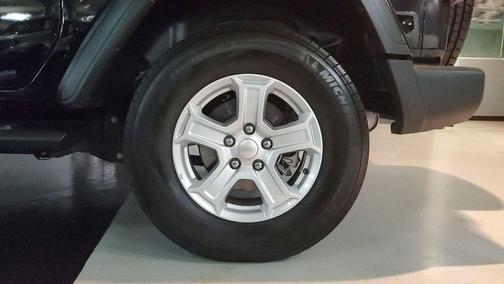 2022 Jeep Wrangler Sport