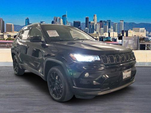 2025 Jeep Compass Latitude