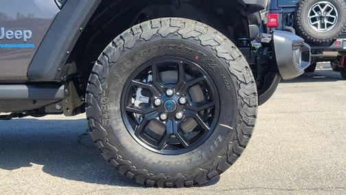 2025 Jeep Wrangler 4xe Sport