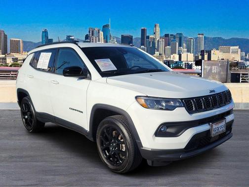2025 Jeep Compass Latitude