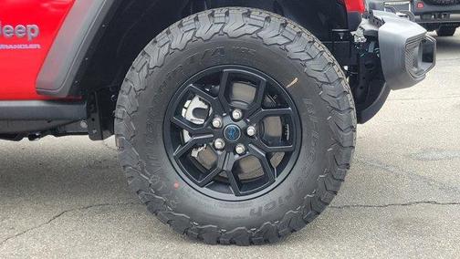 2025 Jeep Wrangler 4xe Sport