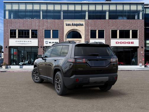 Diamond Black 2026 Jeep Cherokee LAREDO/LIMITED