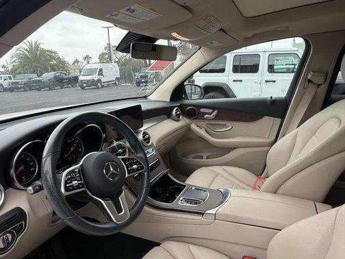2021 Mercedes-Benz GLC 300 Base