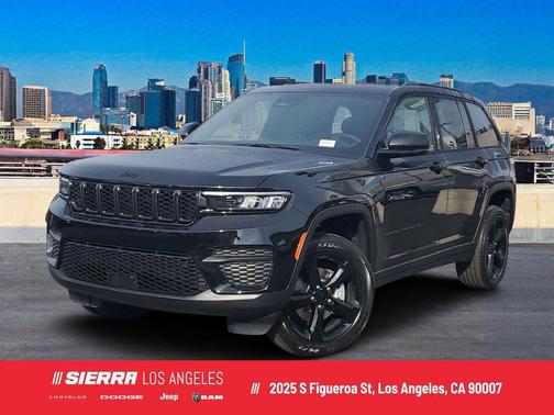 2025 Jeep Grand Cherokee Laredo