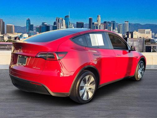 2022 Tesla Model Y Long Range