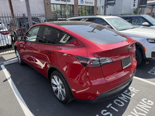 2022 Tesla Model Y Long Range