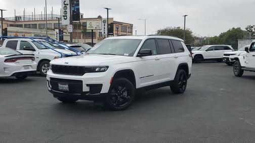 2025 Jeep Grand Cherokee L Laredo
