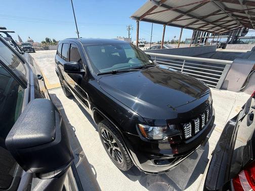 Diamond Black 2017 Jeep Grand Cherokee Altitude