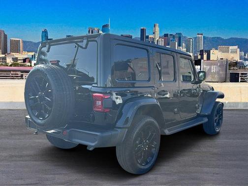 2025 Jeep Wrangler 4xe Sahara