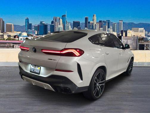 2022 BMW X6 xDrive40i