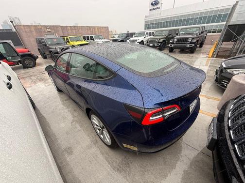 2022 Tesla Model 3 Base