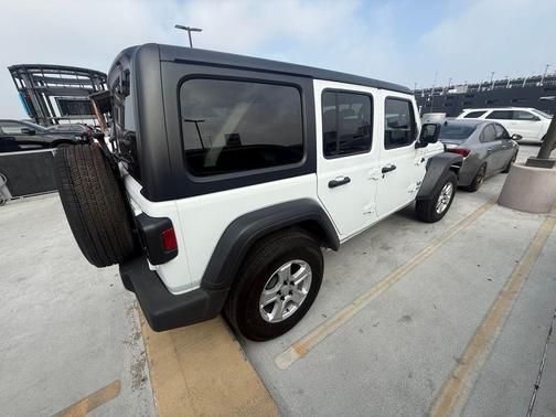 2020 Jeep Wrangler Unlimited Sport