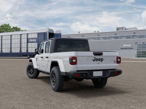 2026 Jeep Gladiator Sport