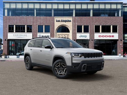 Silver Zynith Clearcoat 2026 Jeep Cherokee LAREDO/LIMITED