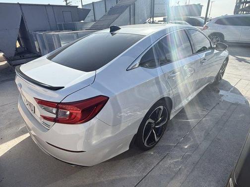 2022 Honda Accord Sport SE