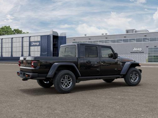 Black Clearcoat 2026 Jeep Gladiator Mojave