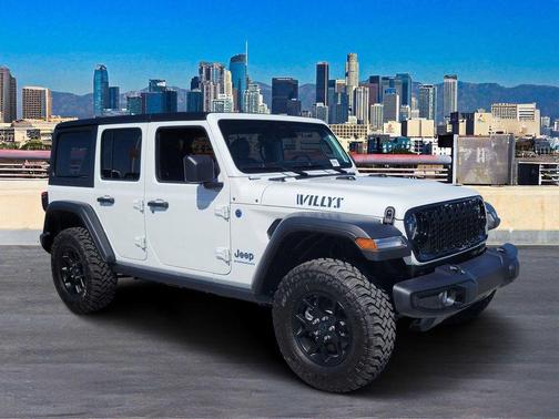 2025 Jeep Wrangler 4xe Sport