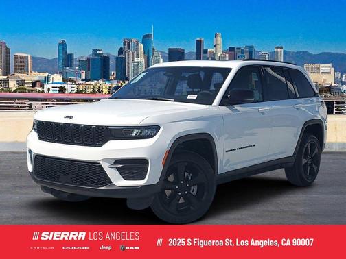 2025 Jeep Grand Cherokee Laredo