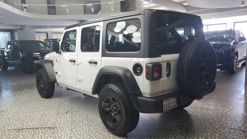 2025 Jeep Wrangler Sport