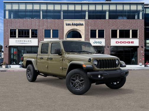 2026 Jeep Gladiator Sport