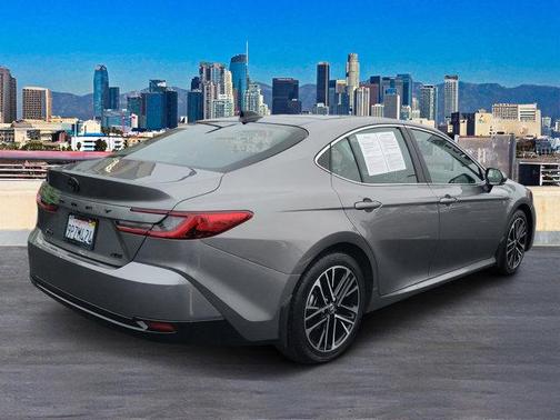 2025 Toyota Camry XLE