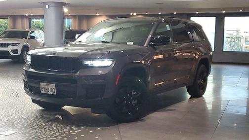 2025 Jeep Grand Cherokee L Laredo