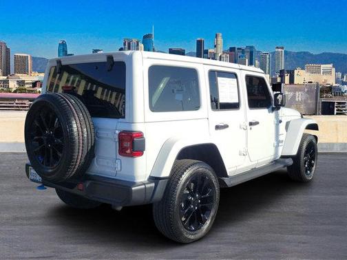 2022 Jeep Wrangler Unlimited 4xe Sahara