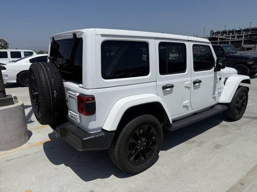 2022 Jeep Wrangler Unlimited 4xe Sahara
