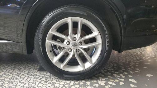 Black Clearcoat 2024 Dodge Durango GT