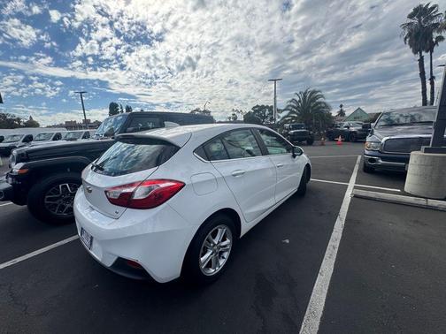 2017 Chevrolet Cruze LT