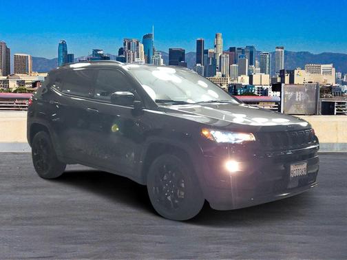 2023 Jeep Compass Altitude