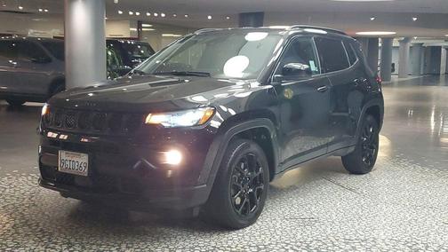 2023 Jeep Compass Altitude