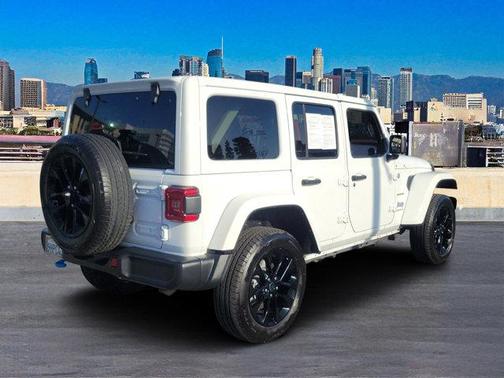 2024 Jeep Wrangler 4xe Sahara