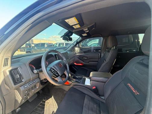 2025 Nissan Frontier PRO-X