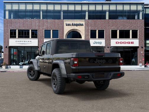 Black Clearcoat 2026 Jeep Gladiator Sport