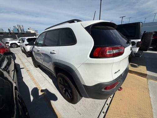 2018 Jeep Cherokee Trailhawk