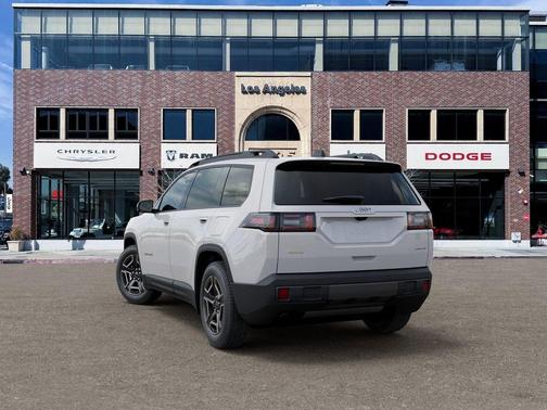 2026 Jeep Cherokee LAREDO/LIMITED